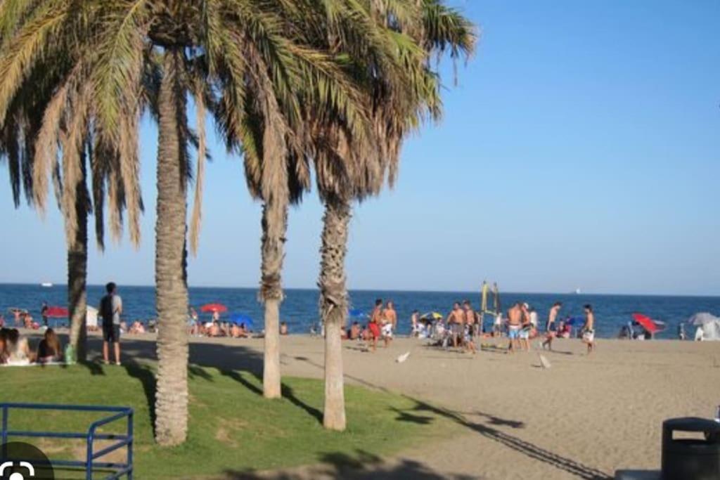 Playa Huelin Beach Málaga Exterior foto